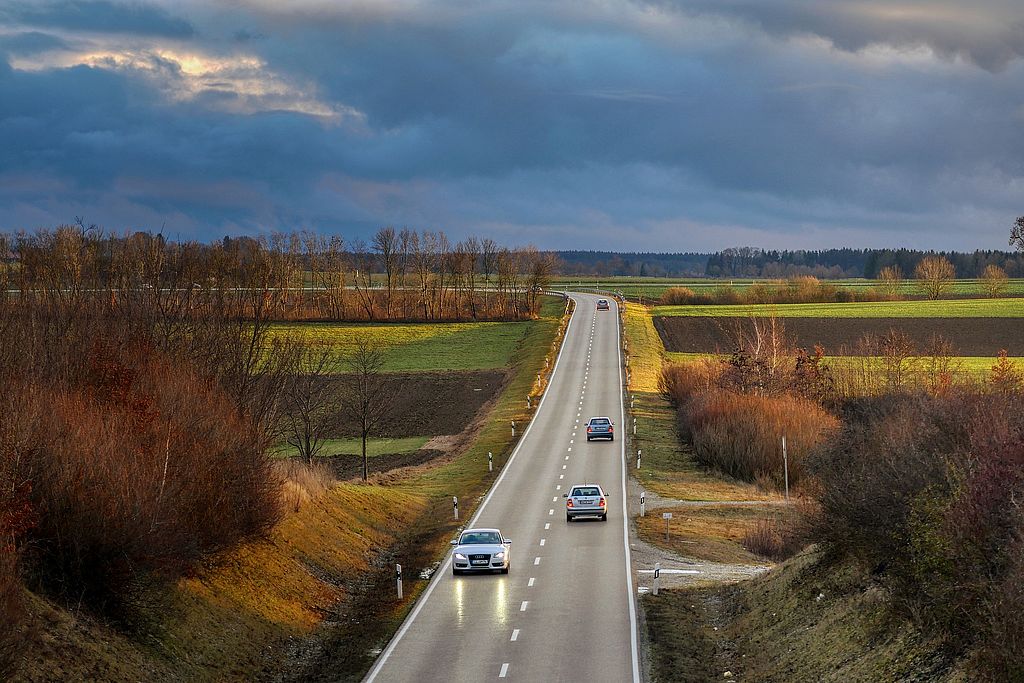 Symbolbild Straßenverkehr