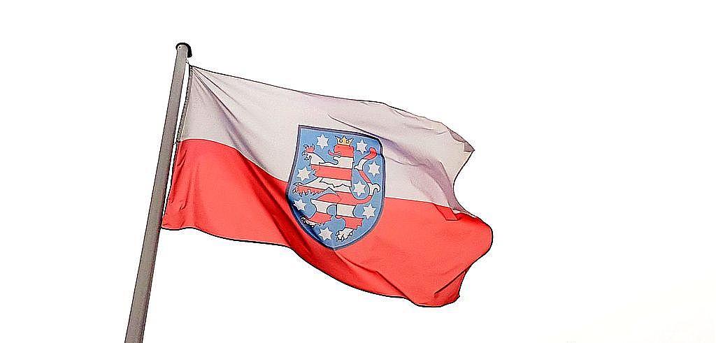 Symbolbild Thüringen Flagge, Link zur Rubrik "Inneres"